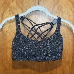 Lululemon Free To Be Sports Bra